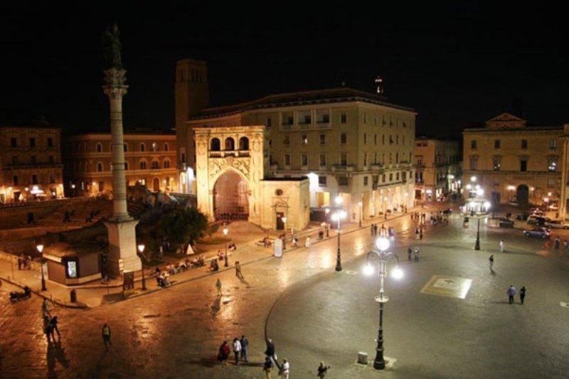 B&B Il Sedile Lecce Bagian luar foto